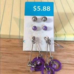 Three earrings set